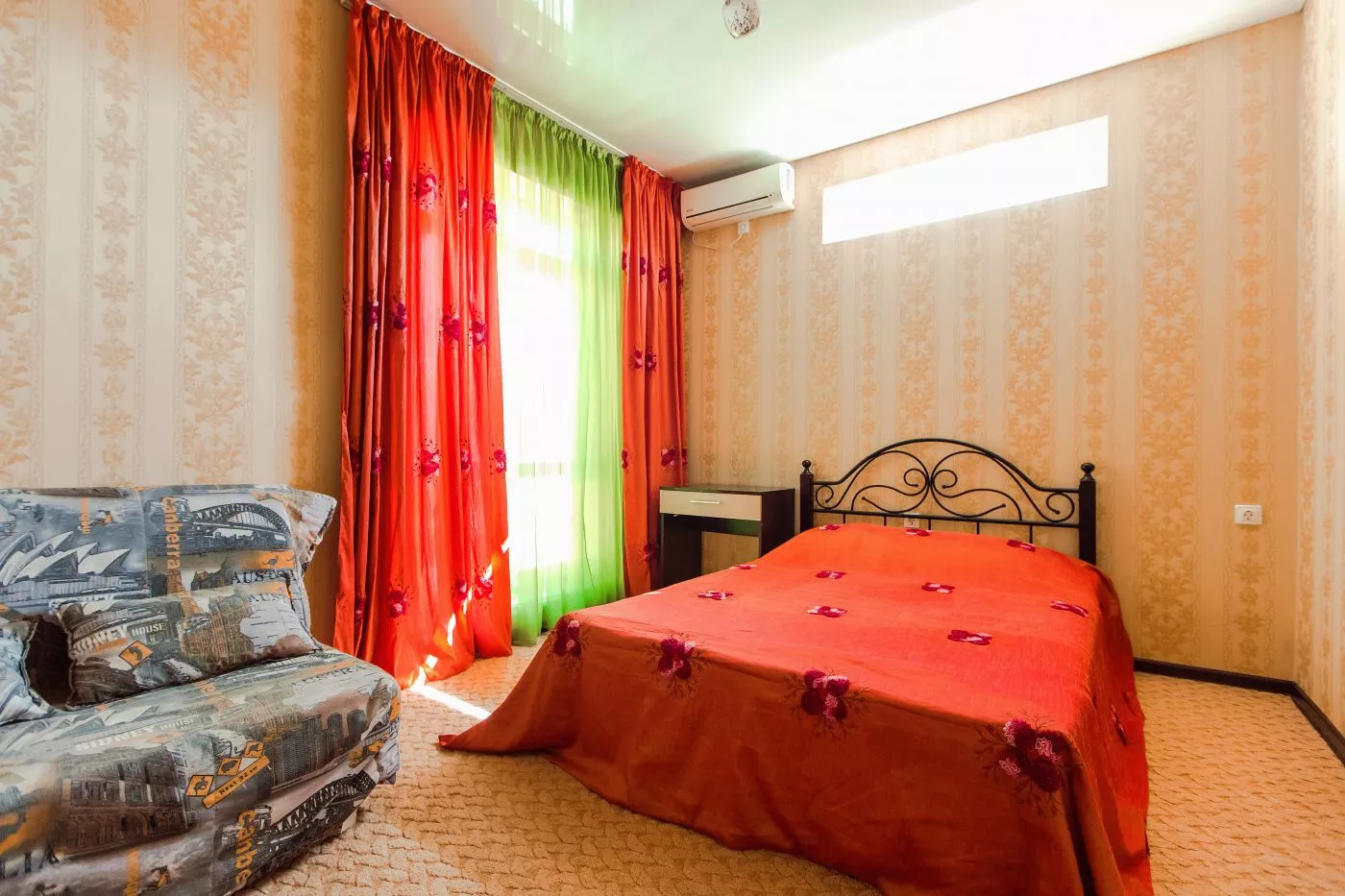 . Гостиница Ольга. Геленджик