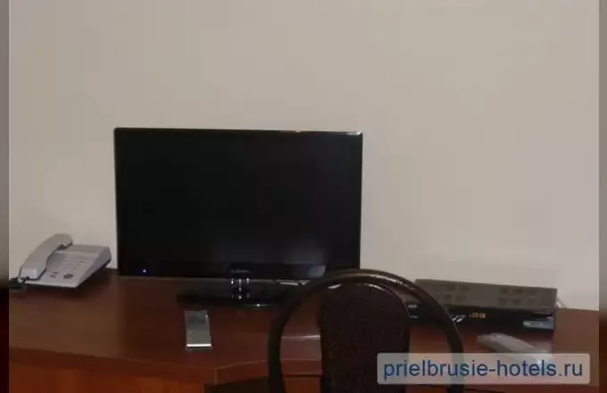 «Полулюкс». Отель «Лагуна». Эльбрус - гостиницы