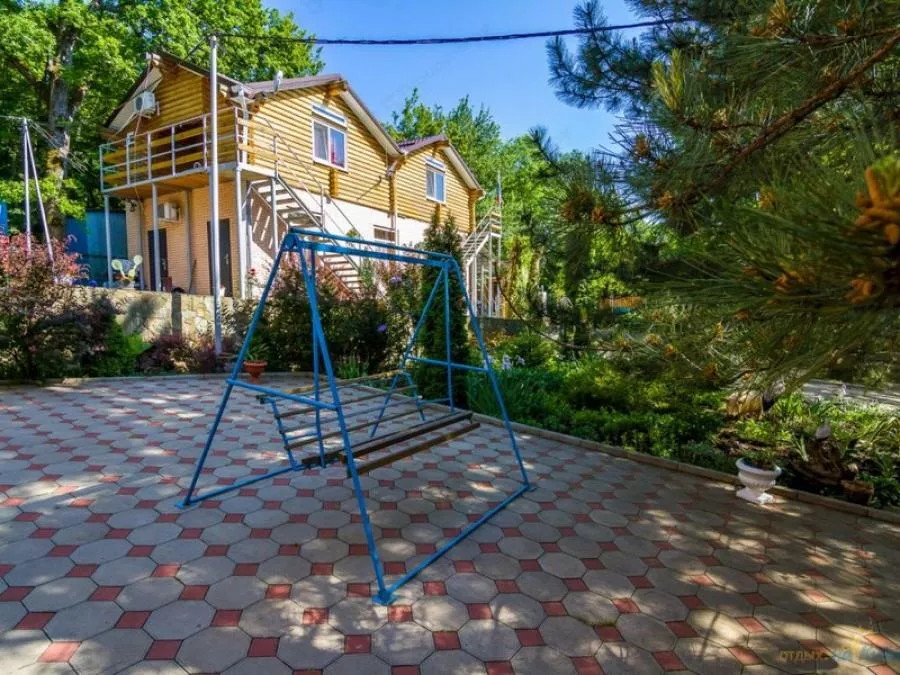 . База отдыха "Анастасия" . Бухта Инал