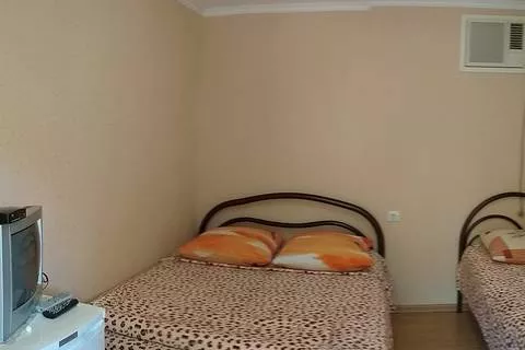 Трехместный. Гостевой дом Виктория - Головинка. Головинка