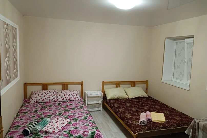 Номер с мини-кухней. Гостевой дом "Лето". Ейск