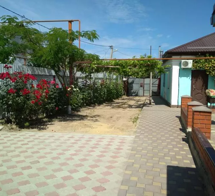 . Частный сектор Школьная 100. Голубицкая