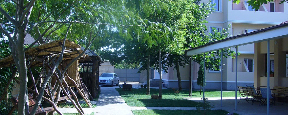 . Гостиница "ВИКТОРиЯ" - Саки. Саки