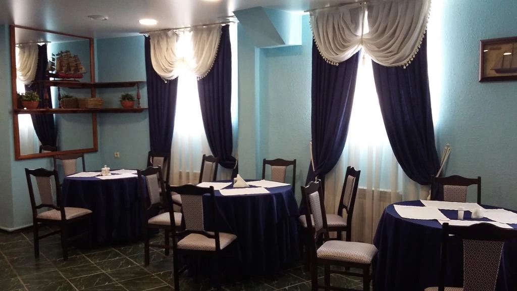 . Отель "Адмирал". Анапа