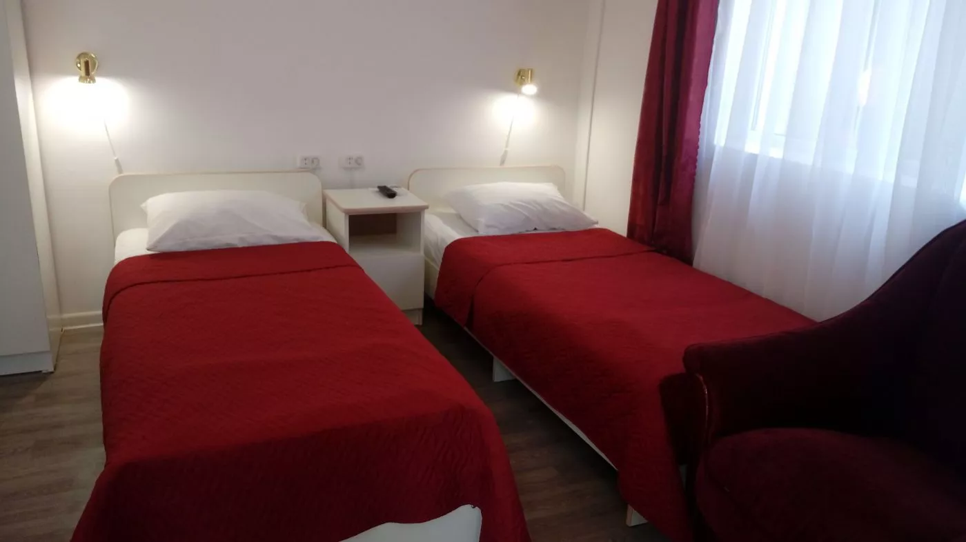 . Гостиница Розовый слон. Анапа