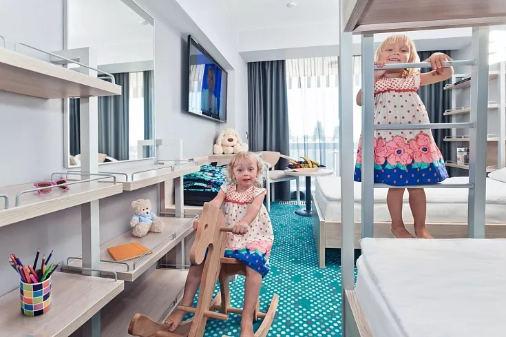 . Гостиница Yalta Intourist. Ялта