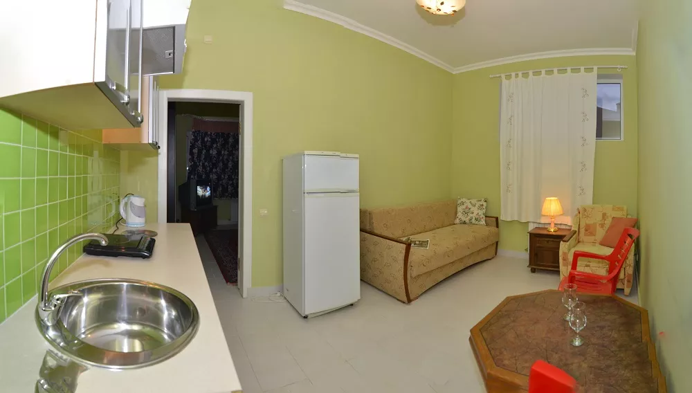 2-комнатный семейный. Частная усадьба "Дом Роз". Заозерное