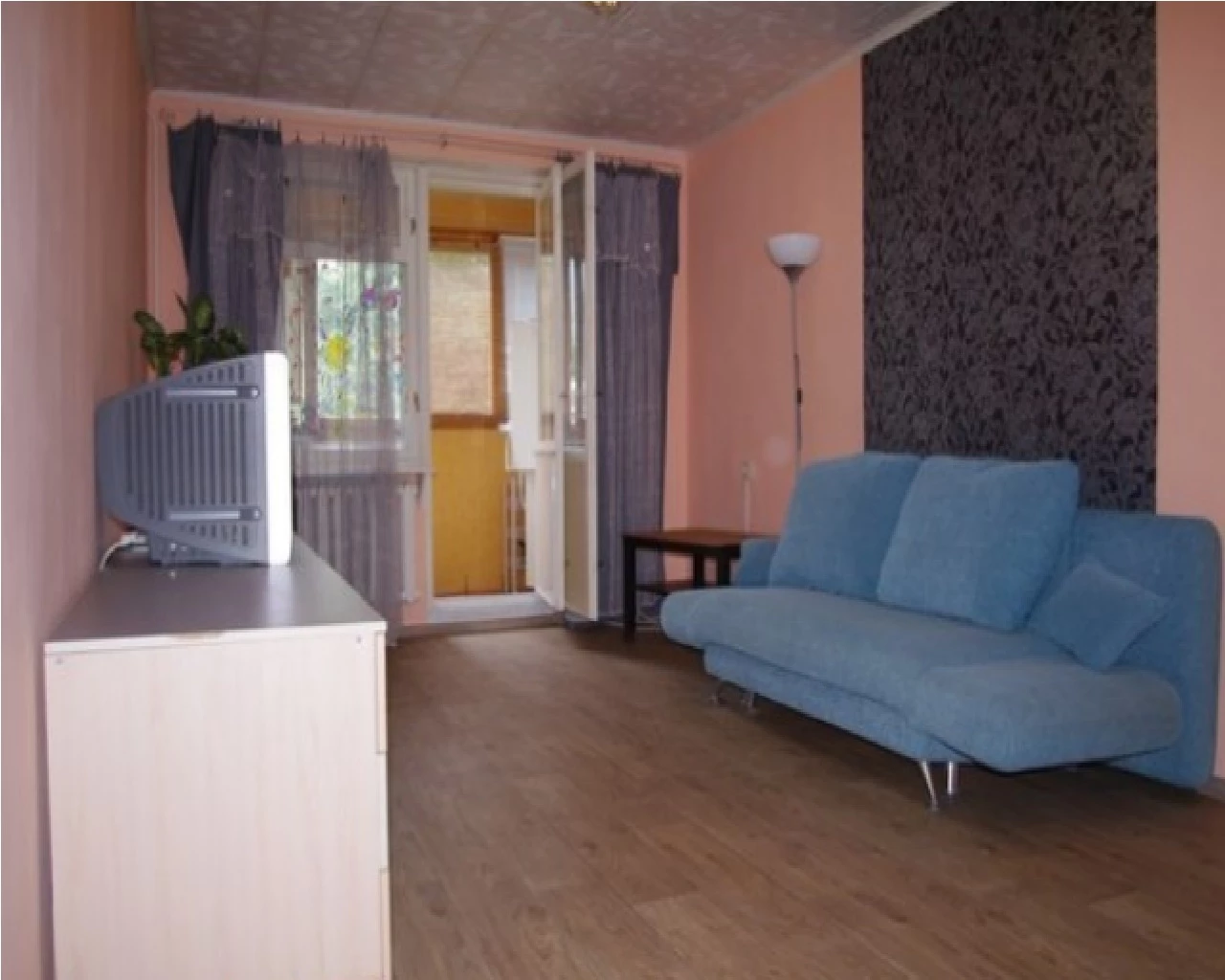 . Квартира в многоквартирном доме ул. Васильковского д. 2. Партенит