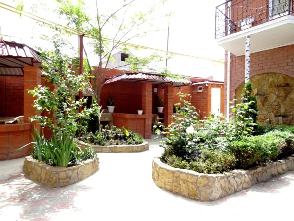 . Гостевой дом "На Виноградной". Нижнее Джемете