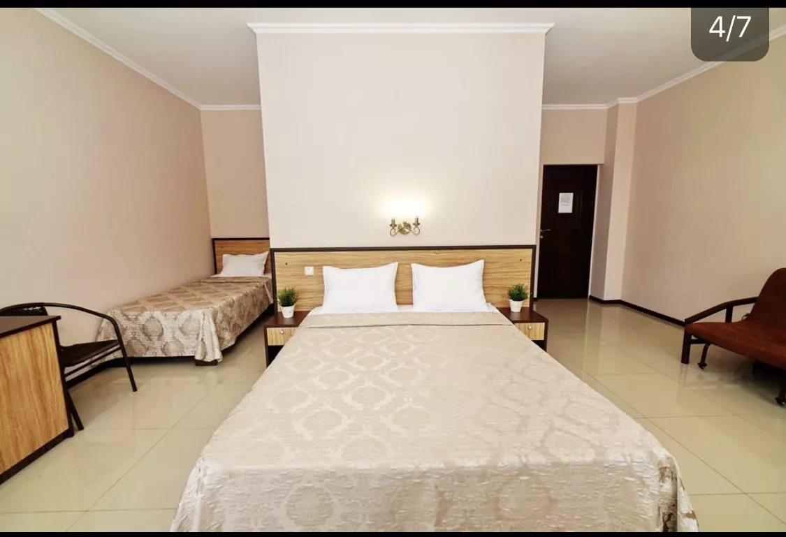 . Гостевой дом "Адмирал". Ольгинка