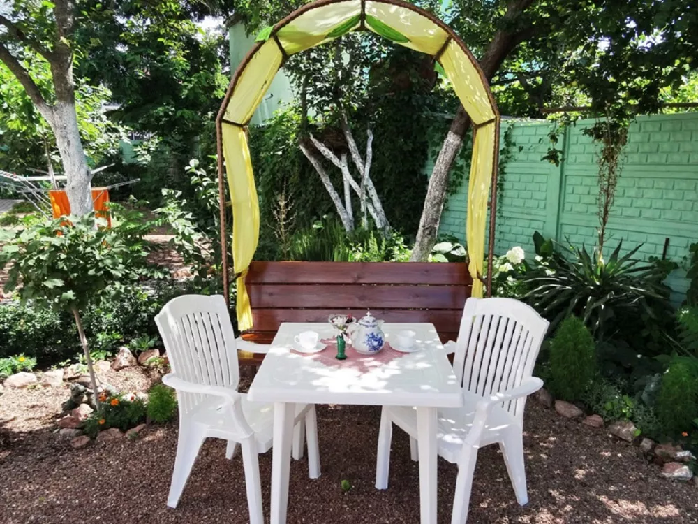 . Гостевой дом «Ангара». Алушта