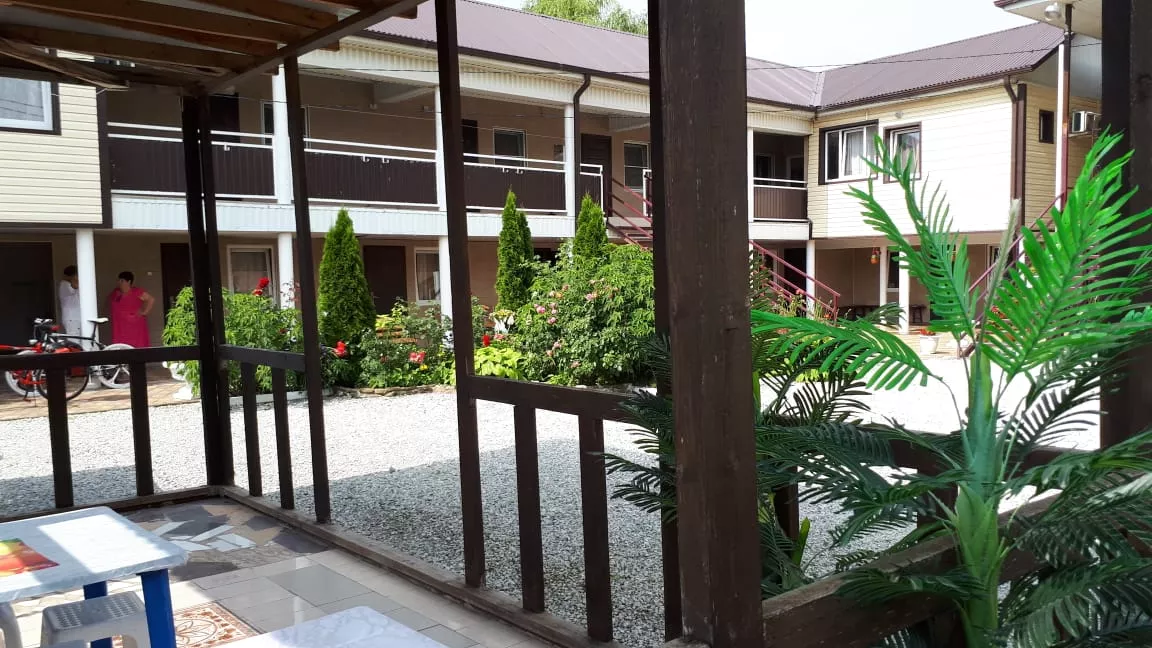 . Гостевой дом "Татьяна". Джубга