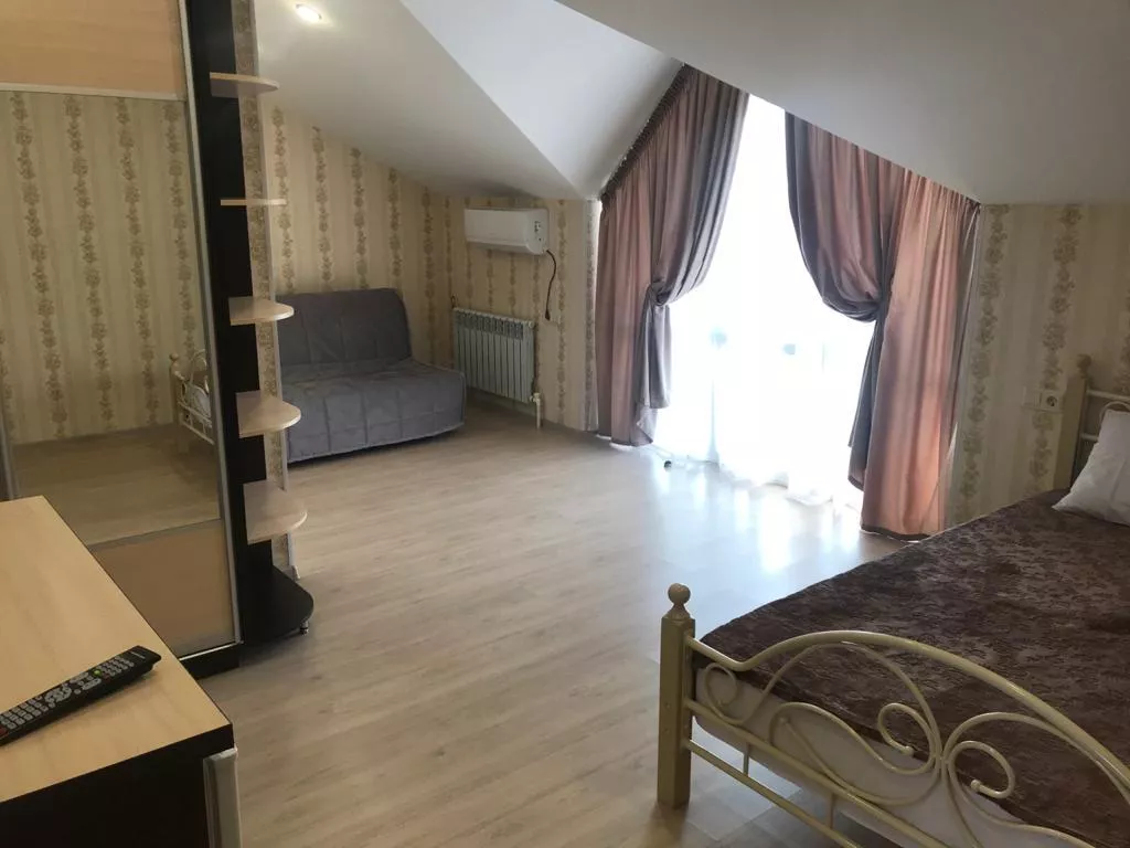 . Гостевой дом на Зелёной. Голубицкая