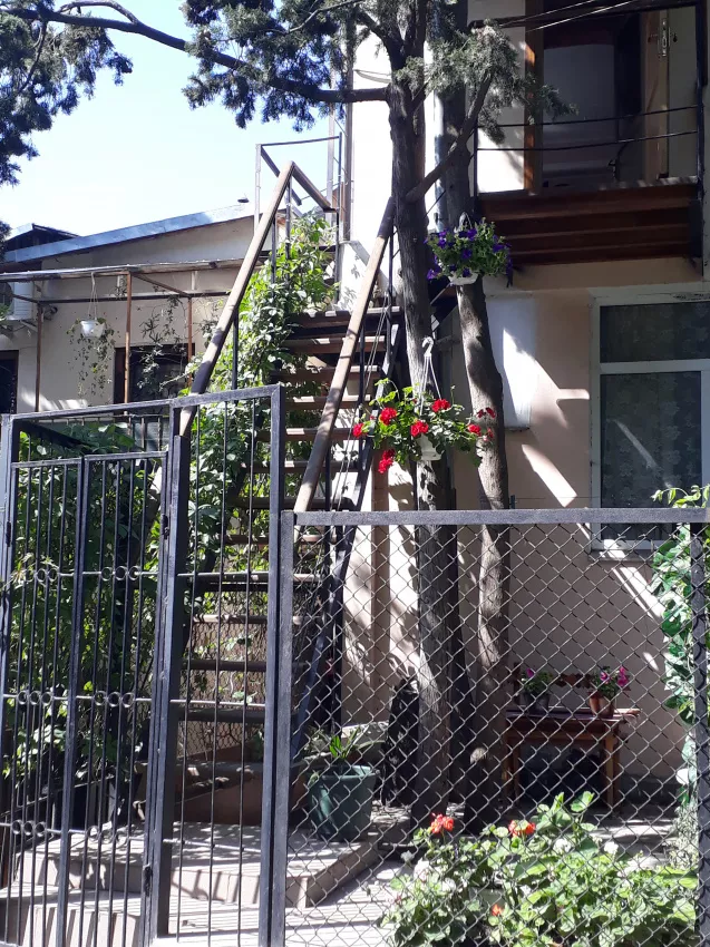 . Квартира в многоквартирном доме 1-комнатная Партизанская 4 кв 3/А . Ялта