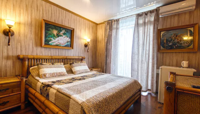 №2 «БУНГАЛО» — НОМЕР ЛЮКС. Мини-отель "Рубензон". Утёс