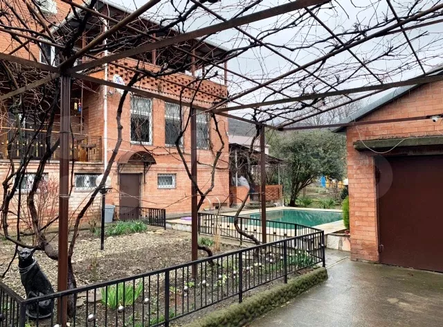 . Гостевой дом Сочи, ул.Юннатов 2а, "Мечта". Совет-Квадже