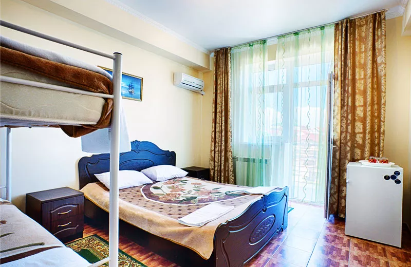 СТАНДАРТ 4-Х МЕСТНЫЙ. Отель "Марсель". Витязево