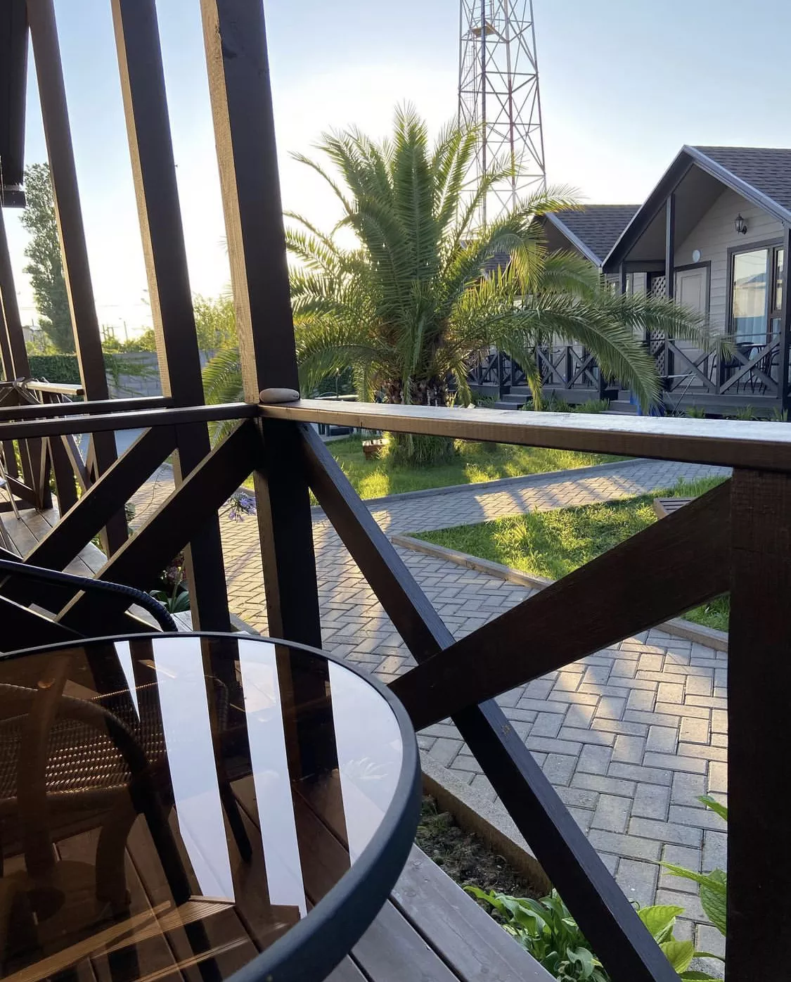 . Гостевой комплекс Шезлонг . Гудаута