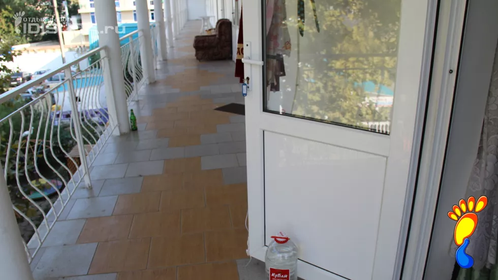 . Отель "Лазурный берег". Лермонтово