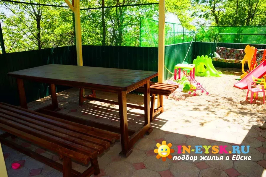 .  ГОСТЕВОЙ ДОМ «КСЕНИЯ». Ейск