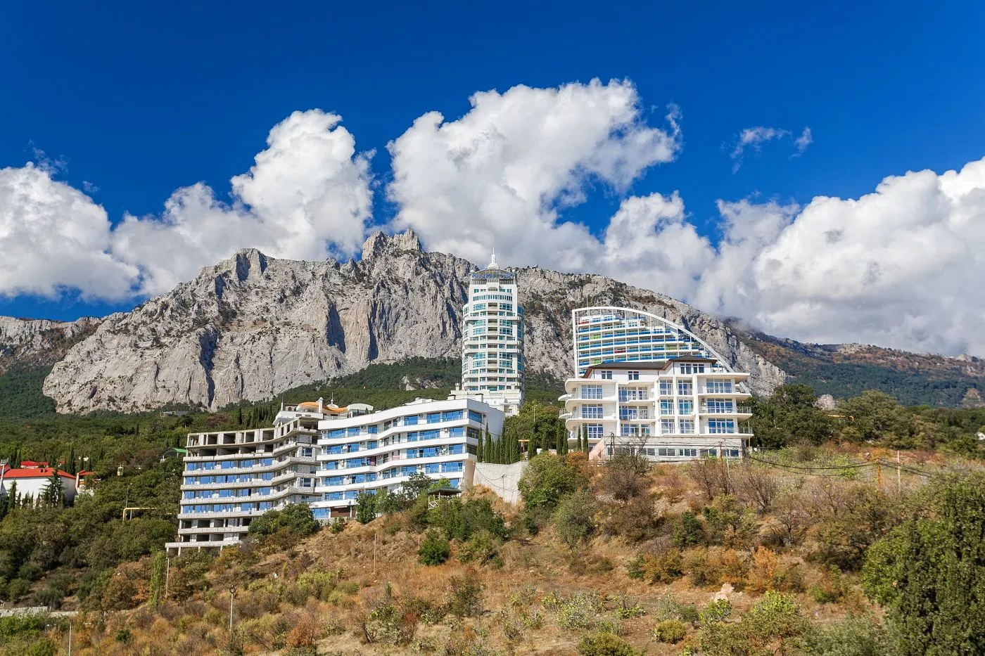 . Квартира в многоквартирном доме Видовые апартаменты в Мисхоре. Кореиз