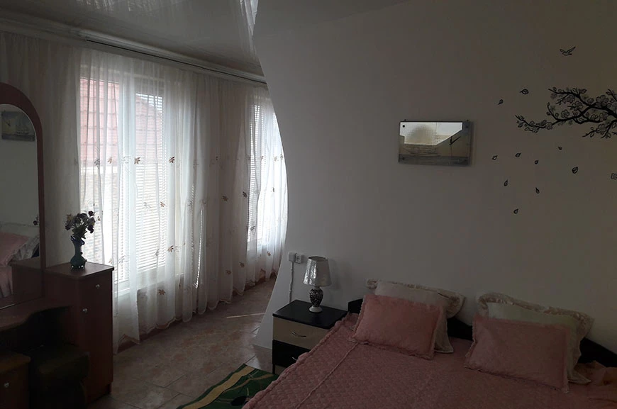 Студия. Гостевой дом «Медовый месяц». Саки