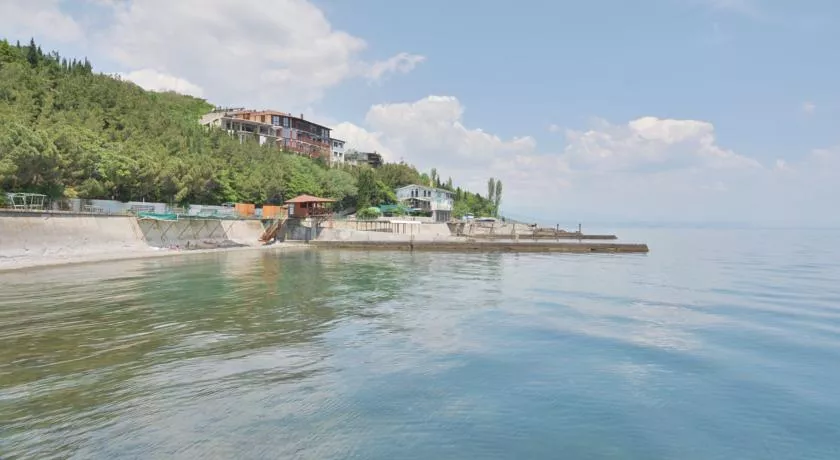 . Отель "Кучук-Ламбат". Бондаренково