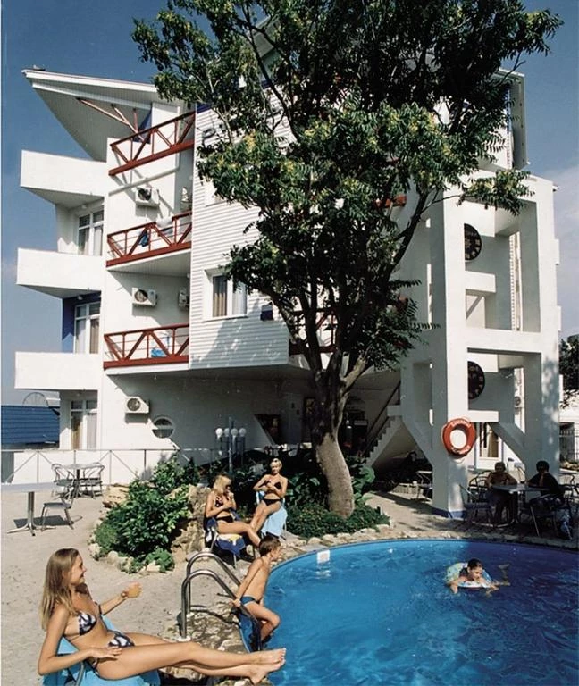 . Отель "Адмирал". Анапа