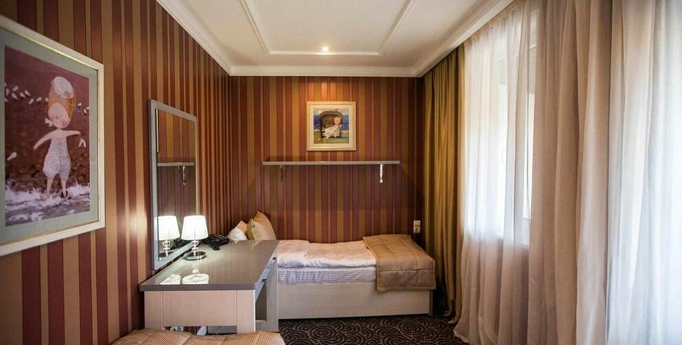 Дача Рахманинова. Курортный клуб «Дачи». Виноградное - Курорты Алушты