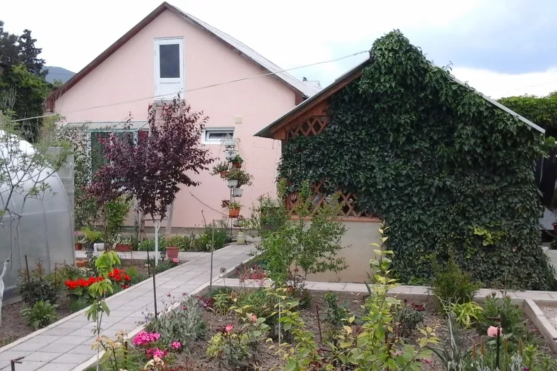 Дом под ключ Цветочная 22