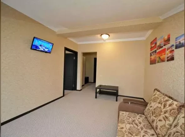 «Люкс» 2-комнатный. Отель «Смайл». Эльбрус - гостиницы