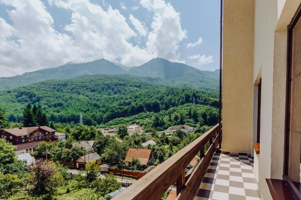 . Отель Отель Bridge Mountain Красная Поляна. Красная Поляна