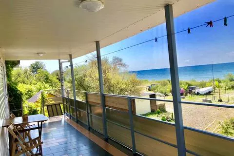 Номер № 4. Гостевой дом «Необитаемый остров». Головинка