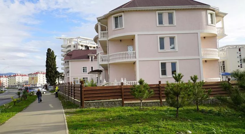 . Гостиница "На Фигурной 51". Адлер