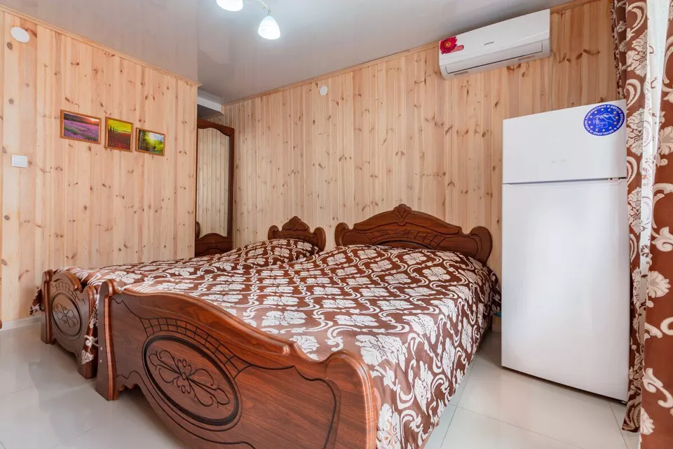 3-х местный номер со всеми удобствами. Гостевой дом "Виолетта". Сочи