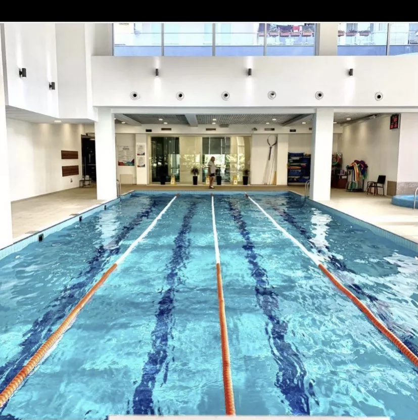 . Квартира в многоквартирном доме Кирпичная 2/3. Адлер