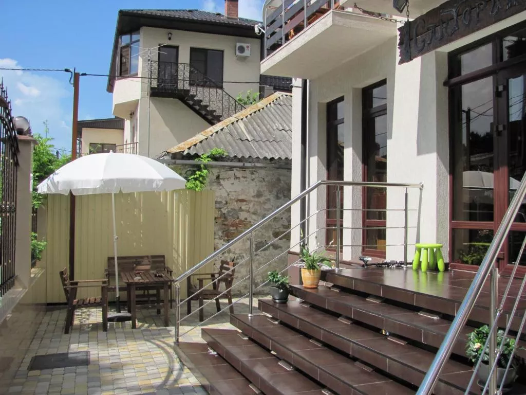 . Гостевой дом "Санторини". Геленджик