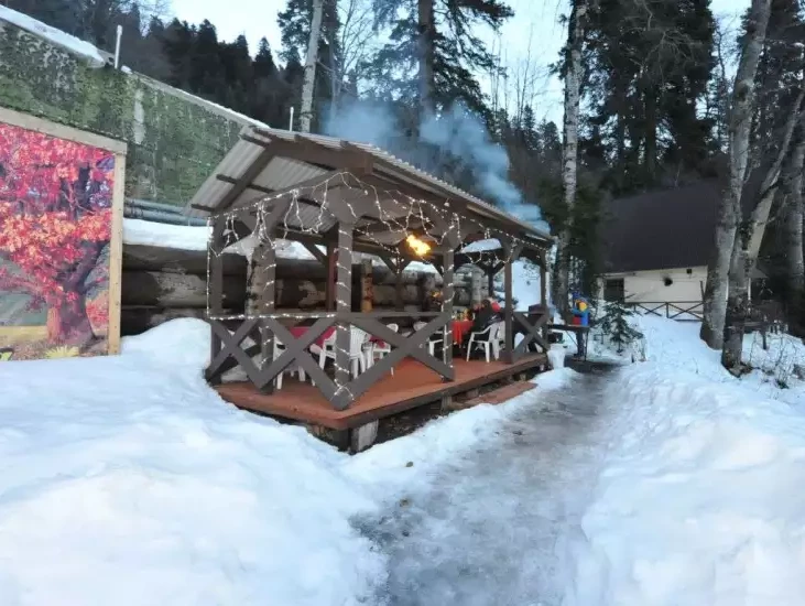 . Гостиничный комплекс «NASTUP». Домбай-гостиницы