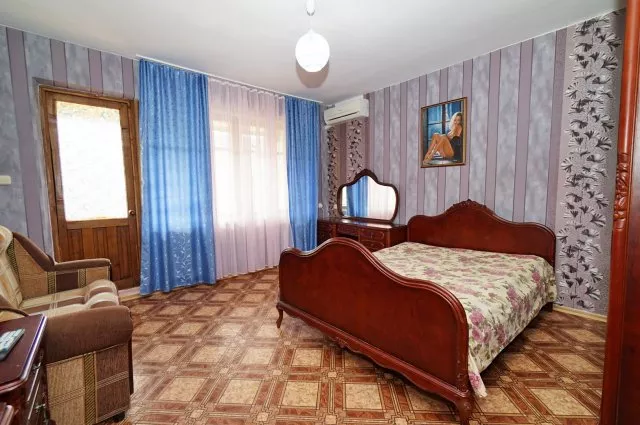 1-КОМНАТНЫЙ НОМЕР С БАЛКОНОМ. Отель TOWER HOUSE. Шепси