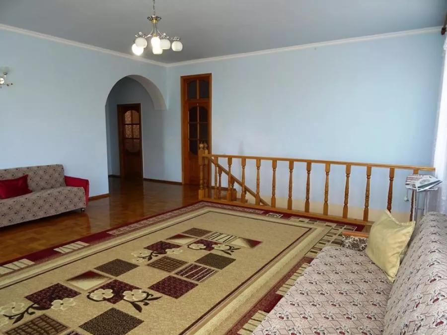 . Гостиница "Белый дом". Кабардинка