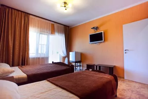 3-х местный номер с удобствами. Гостевой дом «У Руслана и Джульетты». Пицунда