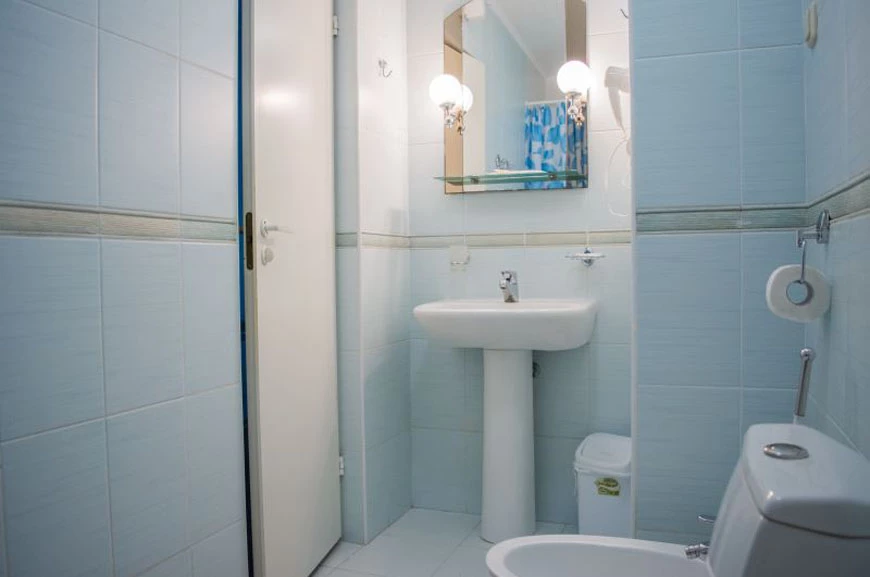 2-местный номер. Гостиница "РоЯлта". Алупка