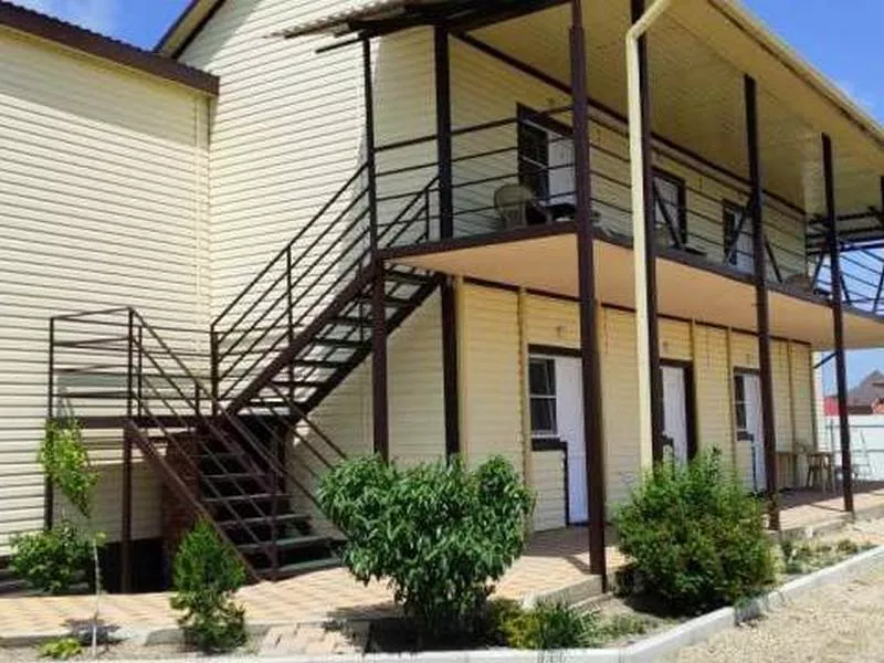 . Гостевой дом Ривьера. Должанская