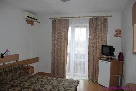 Номер «Полулюкс». Гостевой дом «Атлантика». Евпатория