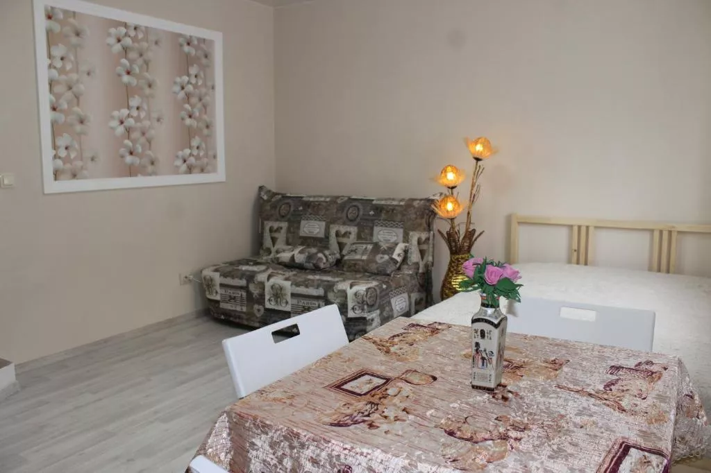 . Гостевой дом "Лето". Ейск