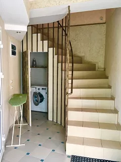 . Частный сектор Экзотика. Лоо