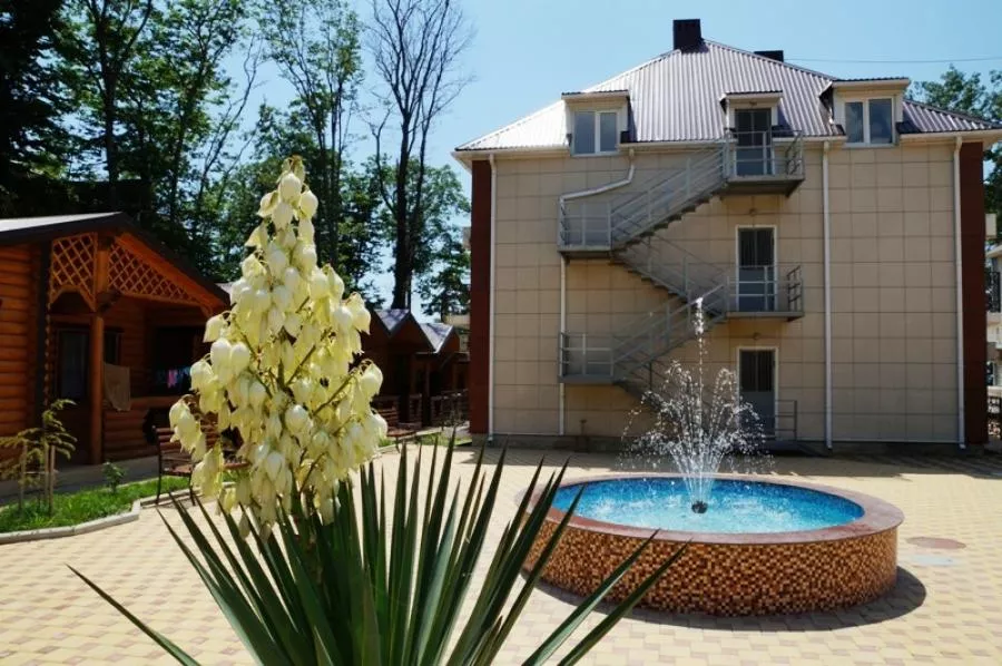 . База отдыха "Лазурит" . Агой