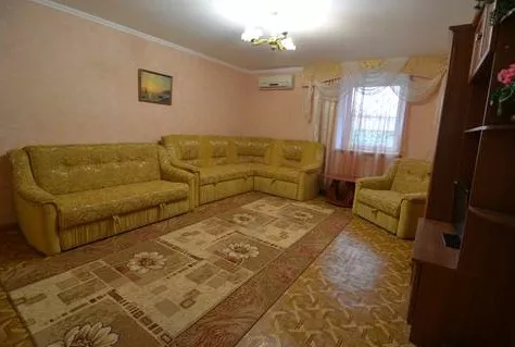 . Гостевой дом "Лето". Алушта