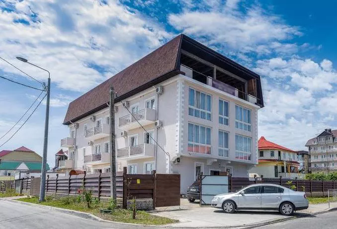 . Гостиница "ТриАрт". Адлер