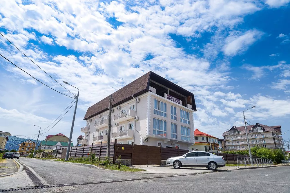 . Гостиница "ТриАрт". Адлер